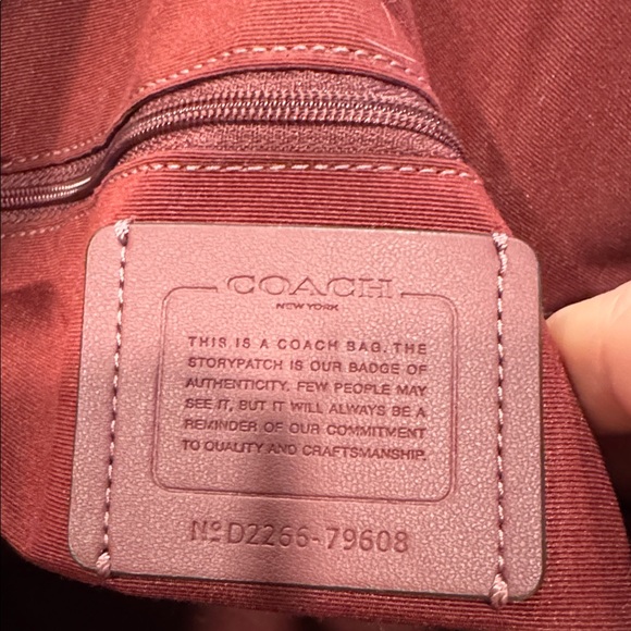 Coach Tote Gallery Large Red Leather Zip Bag - Picture 12 of 17